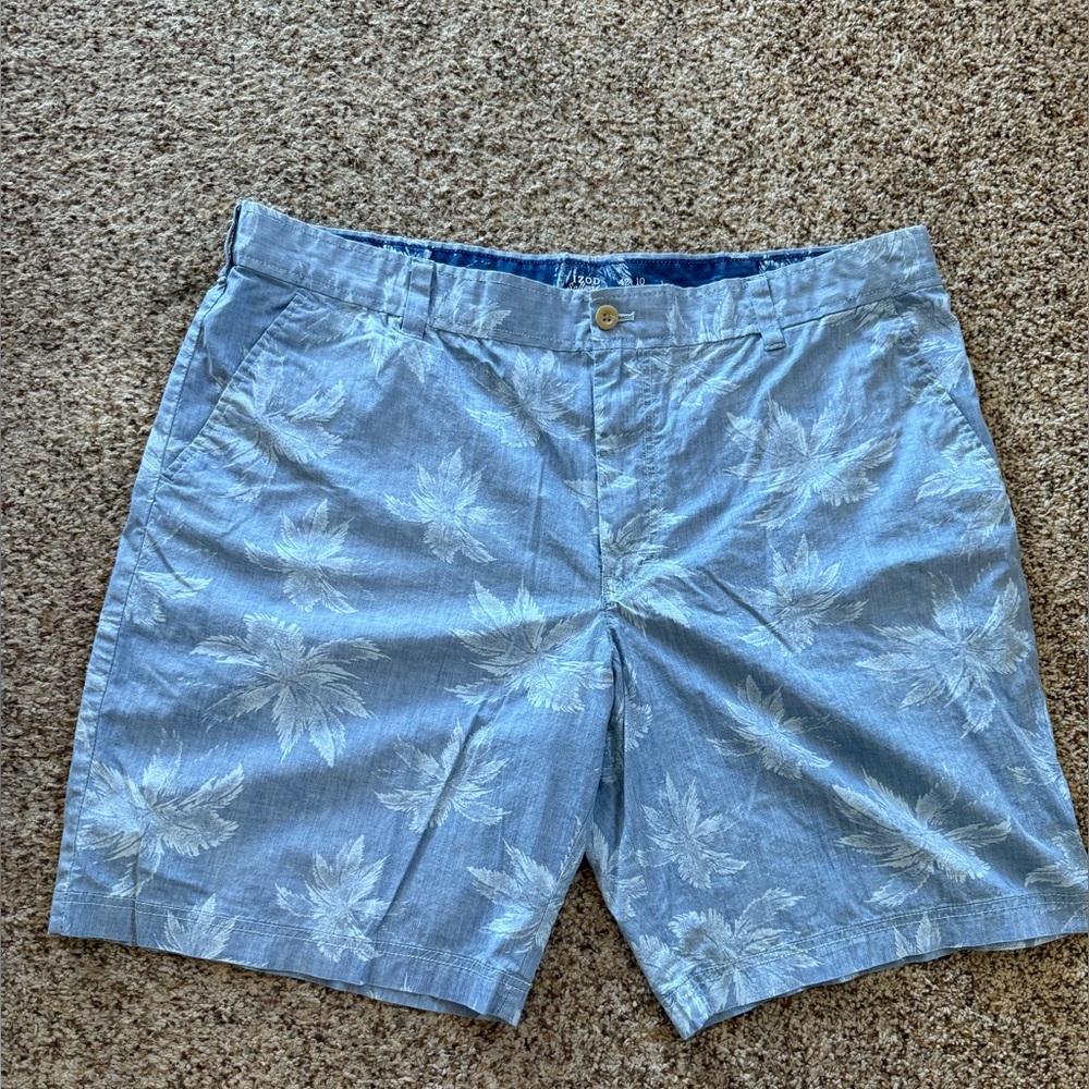 5 for $25!! Izod Blue and White Flat Front Shorts